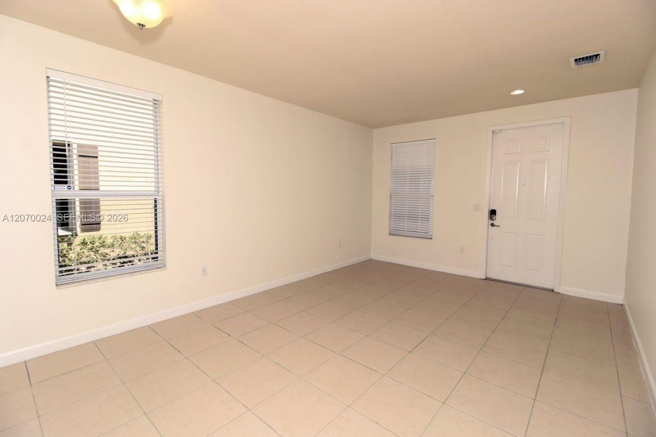 9362 SW 171st Ave , Miami, FL 33196 Photo