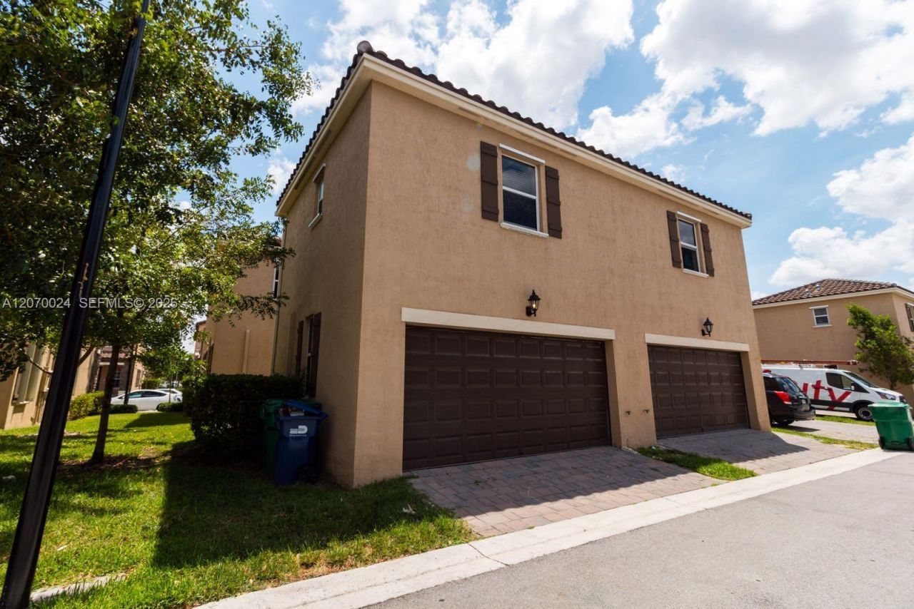9362 SW 171st Ave , Miami, FL 33196 Photo