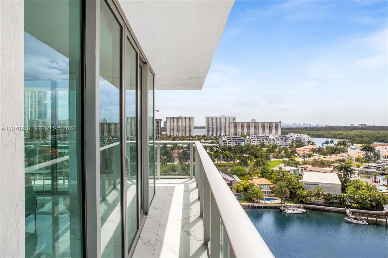 330 Sunny Isles Blvd , Unit 5-1102, Sunny Isles Beach, FL 33160 Photo