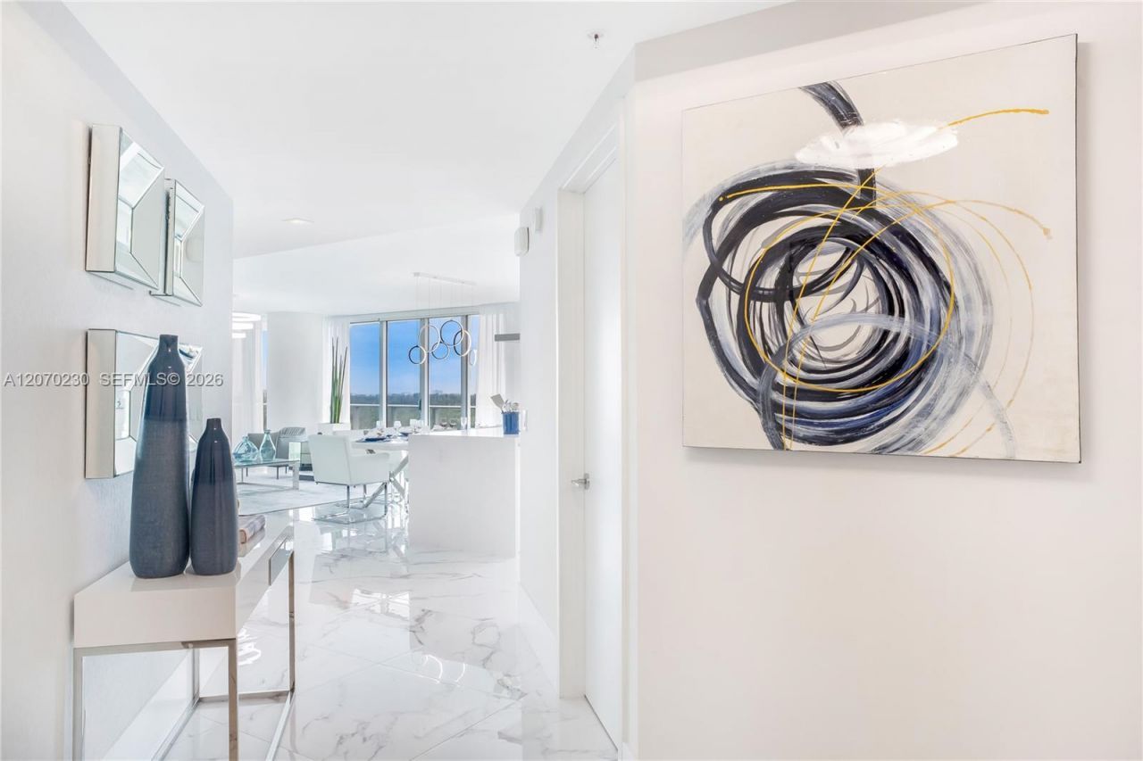 330 Sunny Isles Blvd , Unit 5-1102, Sunny Isles Beach, FL 33160 Photo