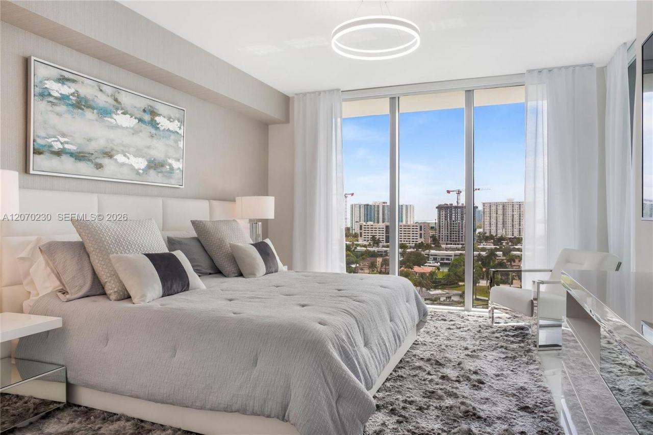 330 Sunny Isles Blvd , Unit 5-1102, Sunny Isles Beach, FL 33160 Photo