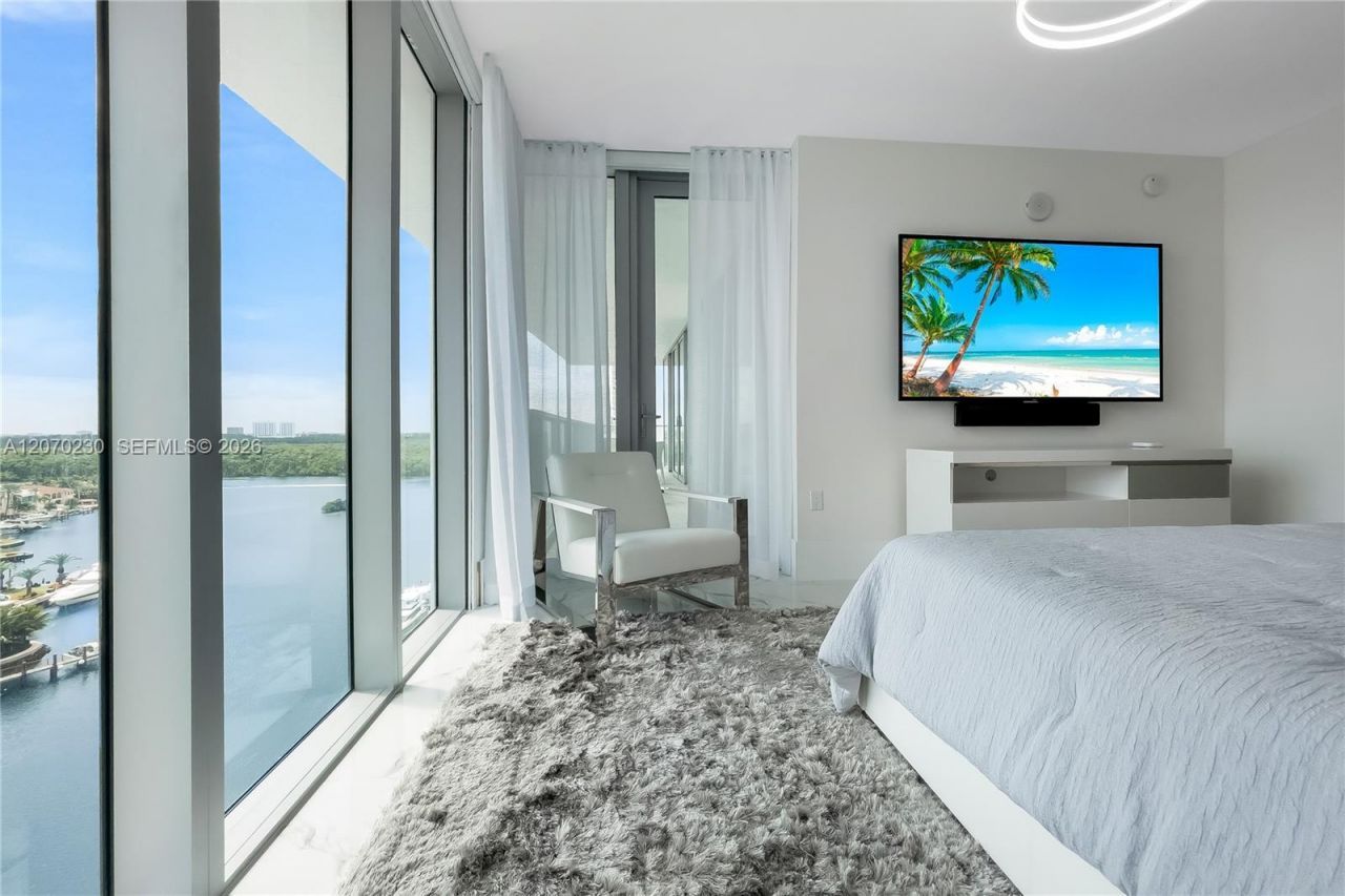 330 Sunny Isles Blvd , Unit 5-1102, Sunny Isles Beach, FL 33160 Photo
