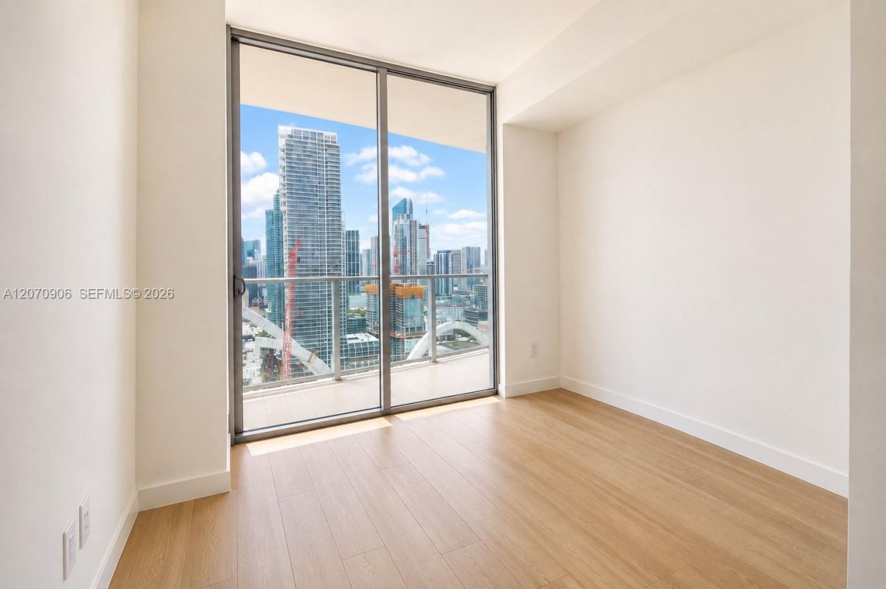 1400 Biscayne Blvd , Unit 3401, Miami, FL 33132 Photo