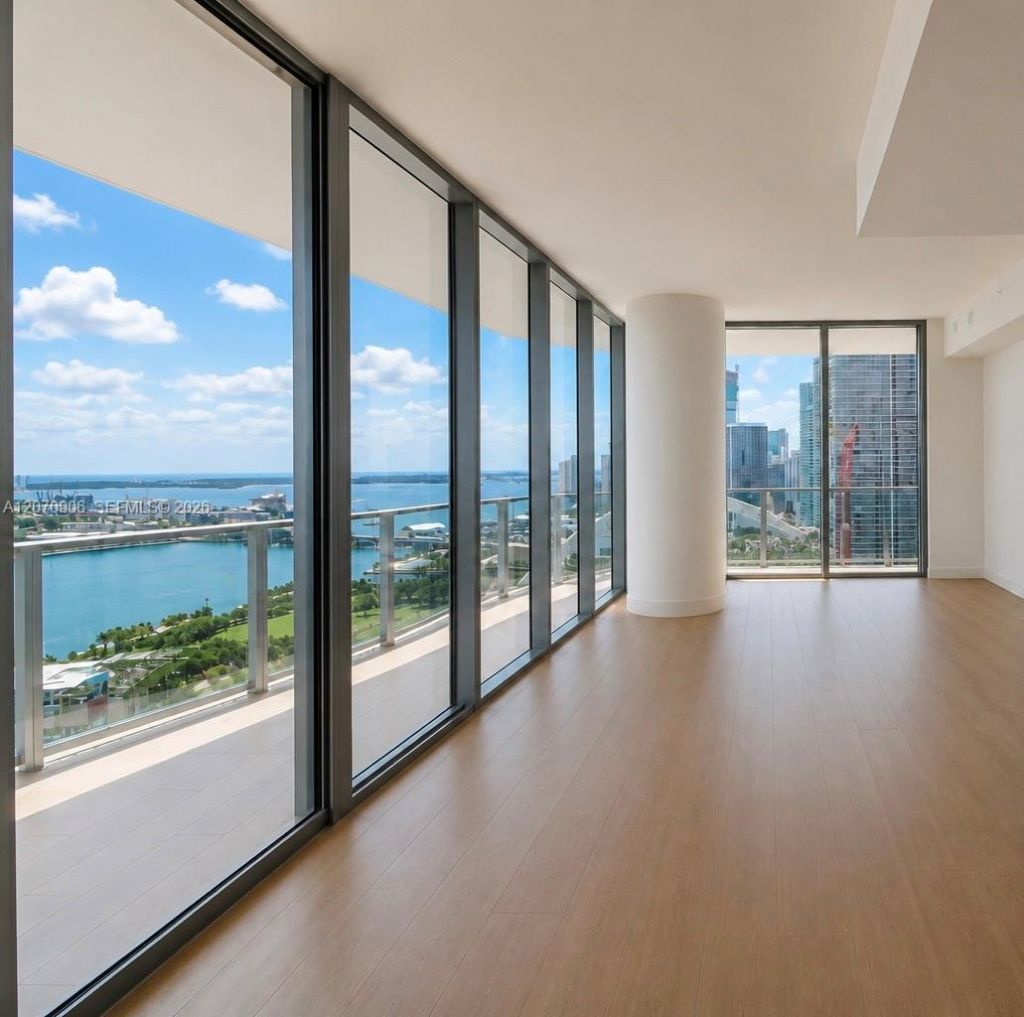 1400 Biscayne Blvd , Unit 3401, Miami, FL 33132 Photo