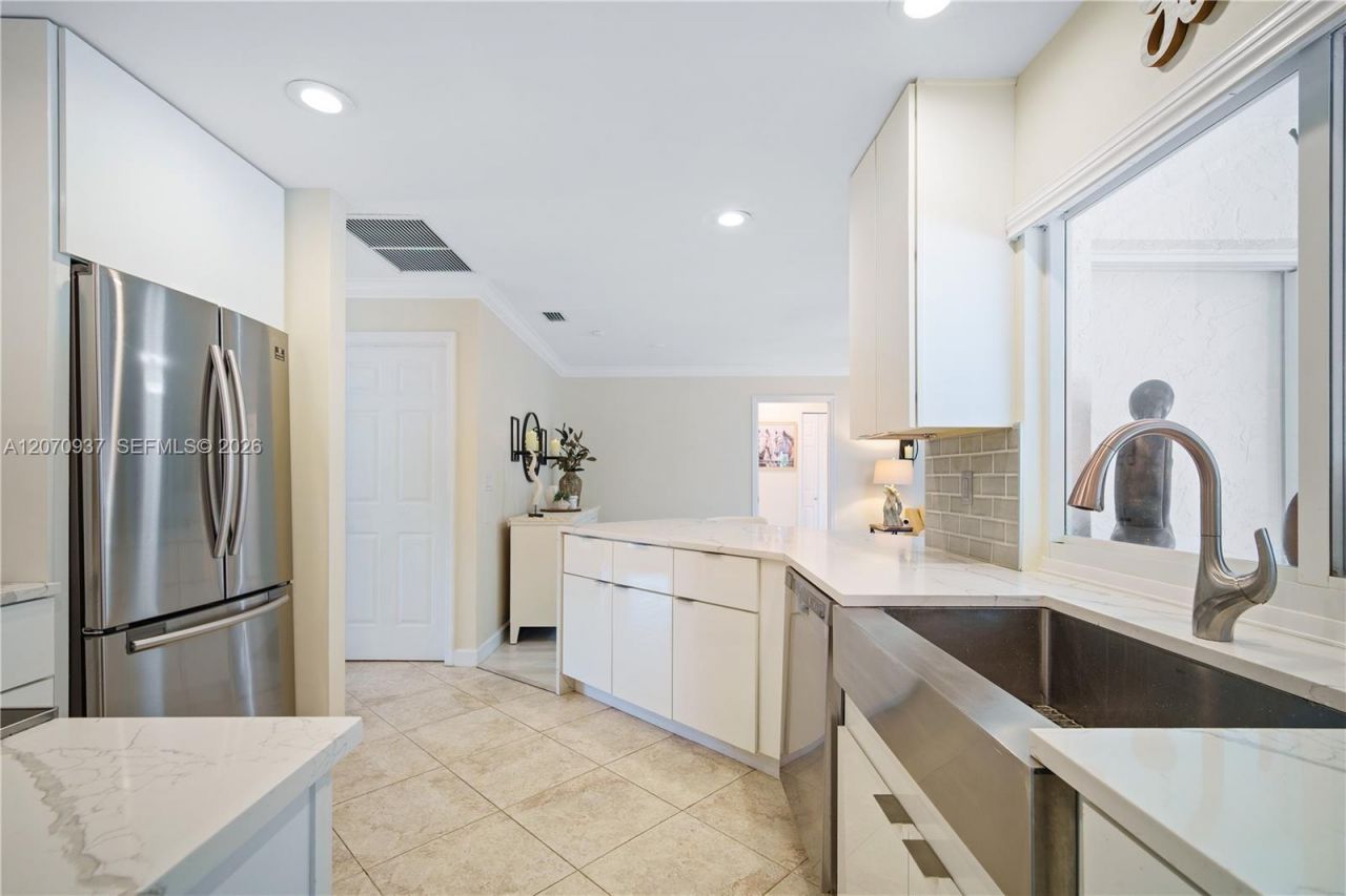 2236 Queens Blvd, Naples, FL 34112 Photo