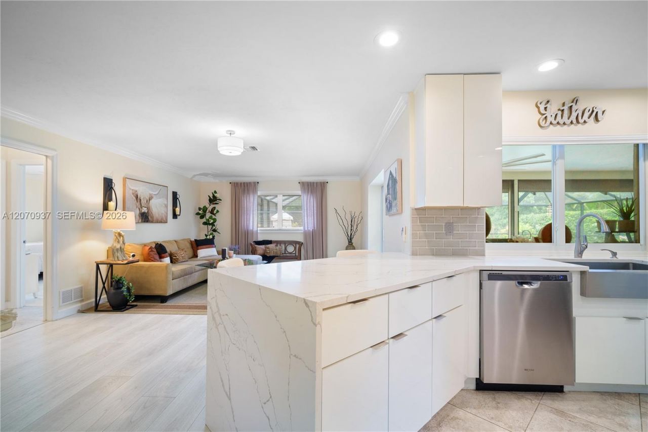 2236 Queens Blvd, Naples, FL 34112 Photo