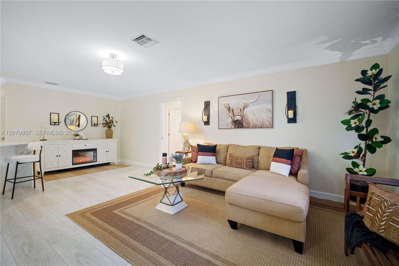 2236 Queens Blvd, Naples, FL 34112 Photo