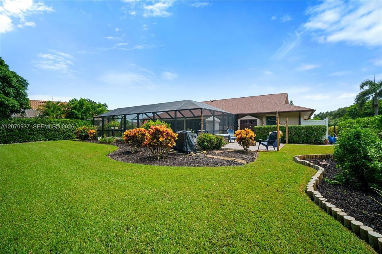 2236 Queens Blvd, Naples, FL 34112 Photo