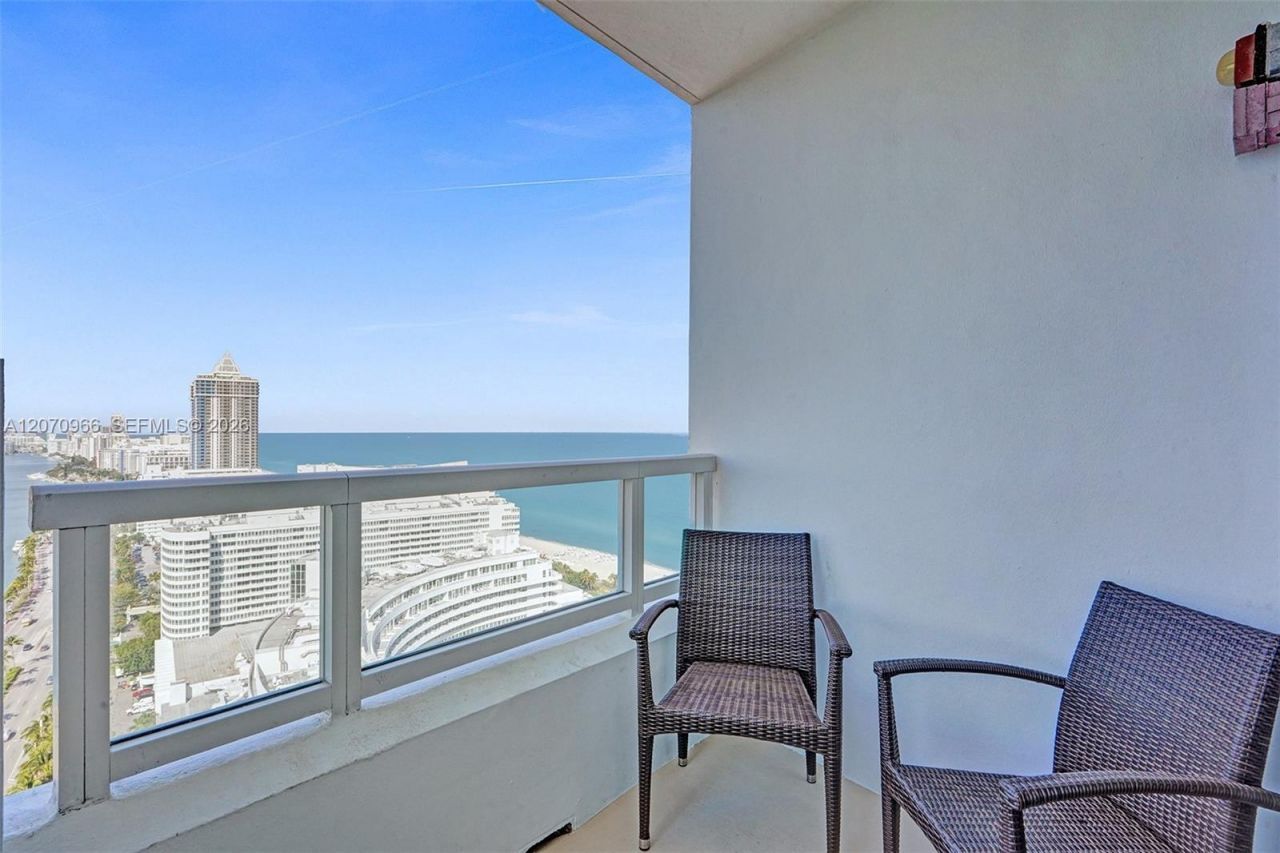 4401 Collins Ave , Unit 2915, Miami Beach, FL 33140 Photo
