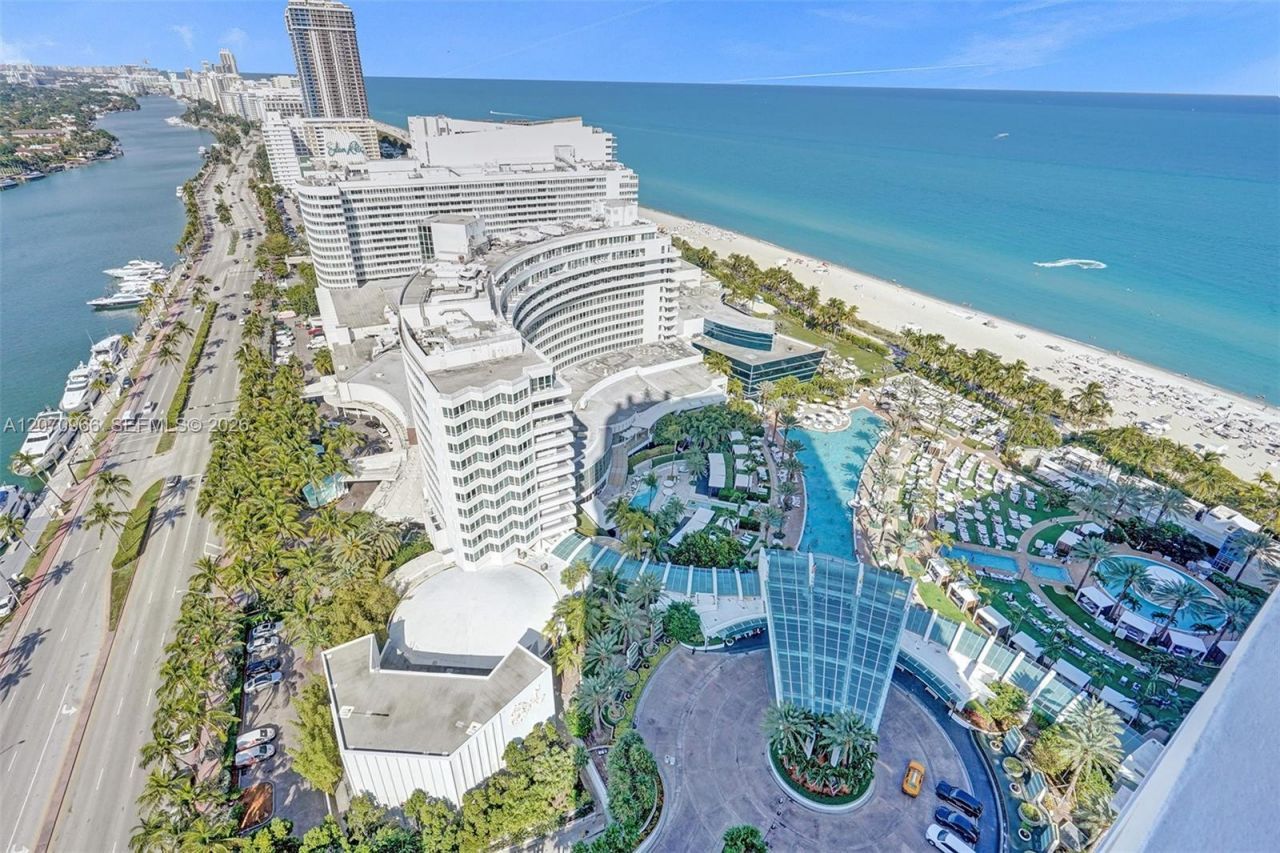 4401 Collins Ave , Unit 2915, Miami Beach, FL 33140 Photo
