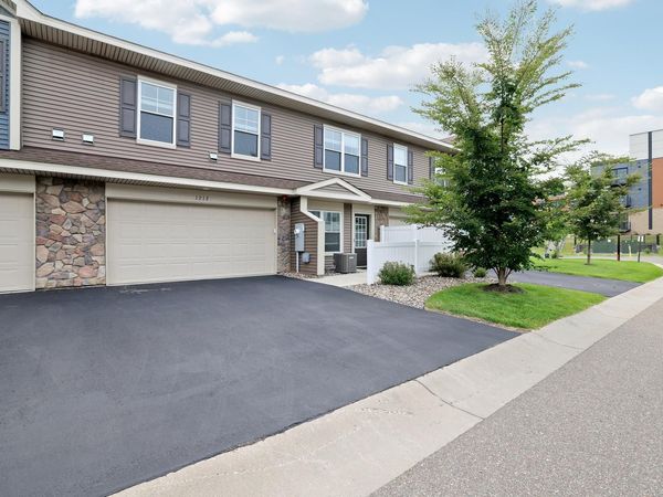 1212 Lower 143rd Street E, Rosemount, MN 55068