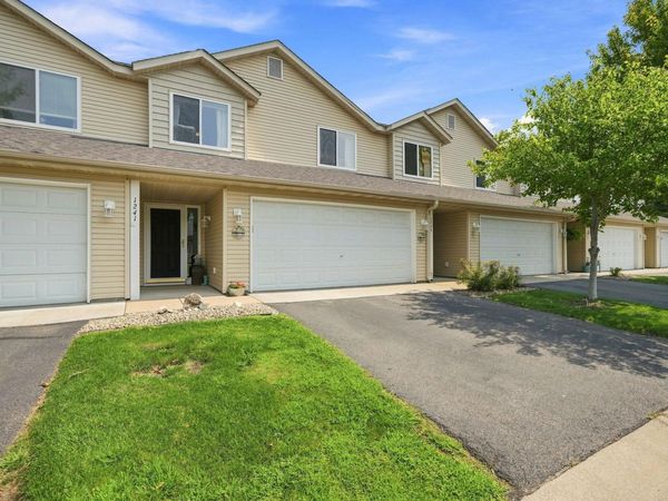1241 Willow Trail, Farmington, MN 55024