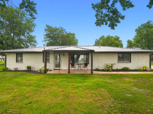 101 Cottonwood Drive, Anderson, IN 46012