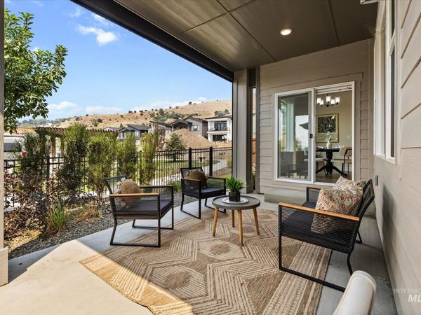 2543 S Via Privada Ln, Boise, ID 83716