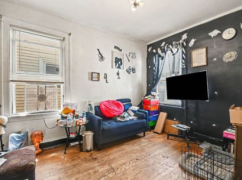 Main Photo