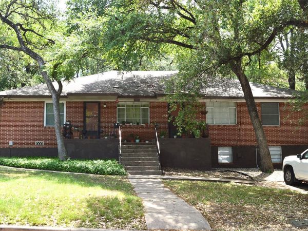 917 Keith LN, Unit D, Austin, TX 78705