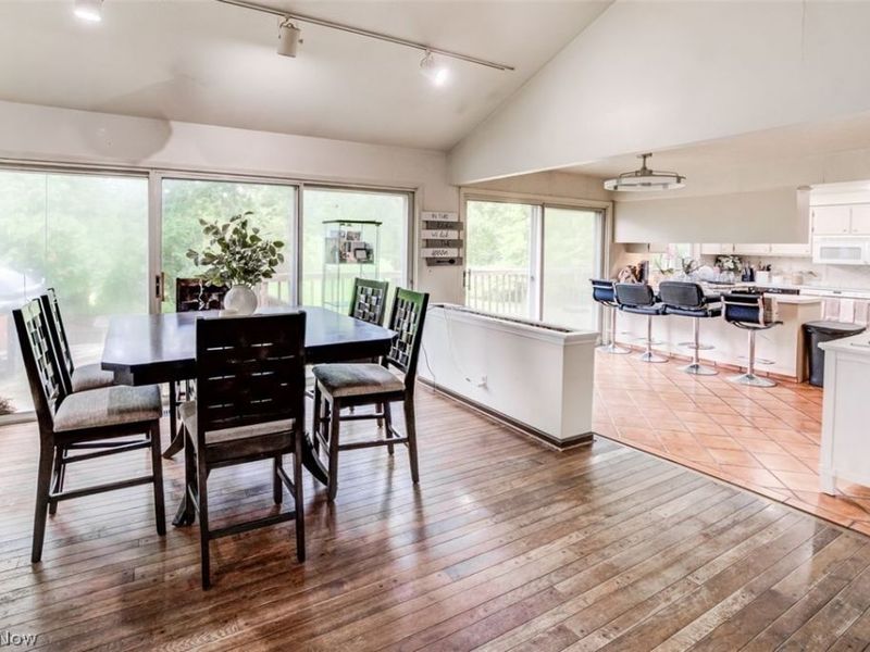 17444 Long Meadow Trail, Chagrin Falls, OH 44023 Photo 9