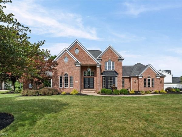 1014 Orchard Lane , Broadview Heights, OH 44147