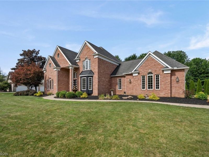 1014 Orchard Lane, Broadview Heights, OH 44147 Photo 3
