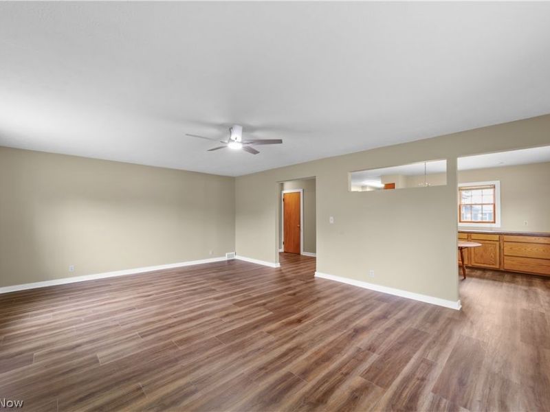 3413 Akins Road, North Royalton, OH 44133 Photo 4