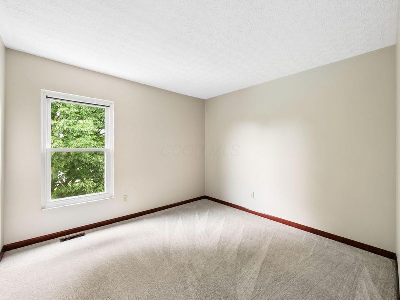 5692 Westbriar Court, Hilliard, OH 43026 Photo 30