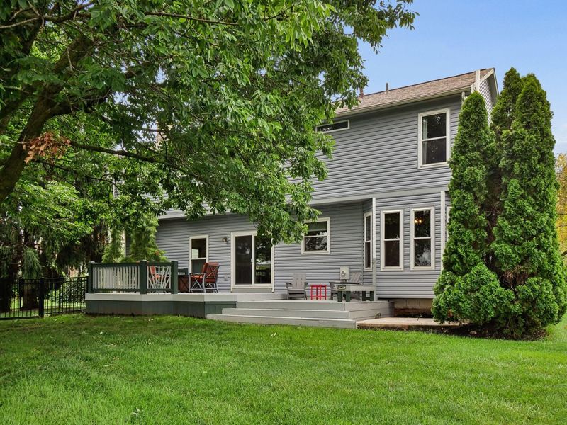 5692 Westbriar Court, Hilliard, OH 43026 Photo 4