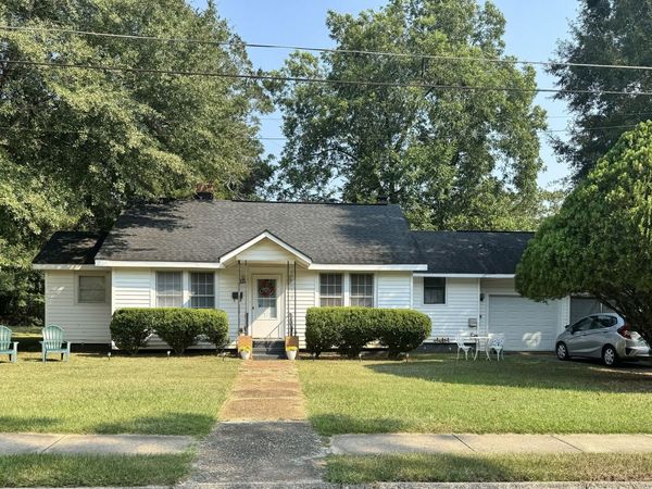 304 Peachtree Street, Fort Valley, GA 31030