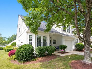 1601 Poets Glade Drive, Apex, NC 27523