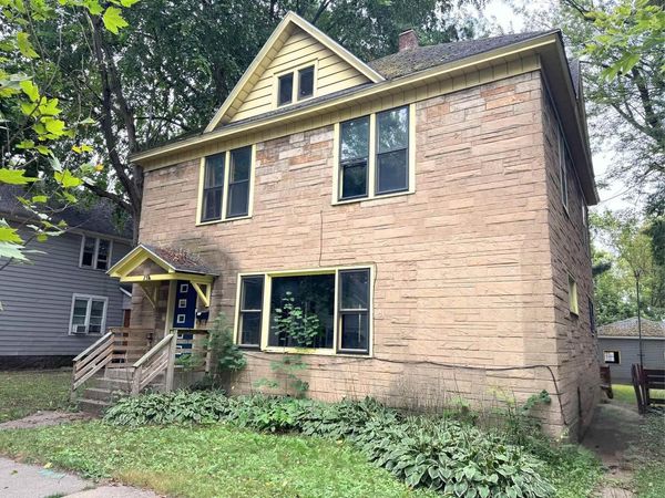 731 JACKSON STREET, Wausau, WI 54403
