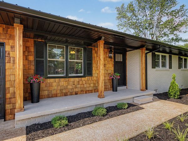 403 Robins St , Lawrenceburg, TN 38464
