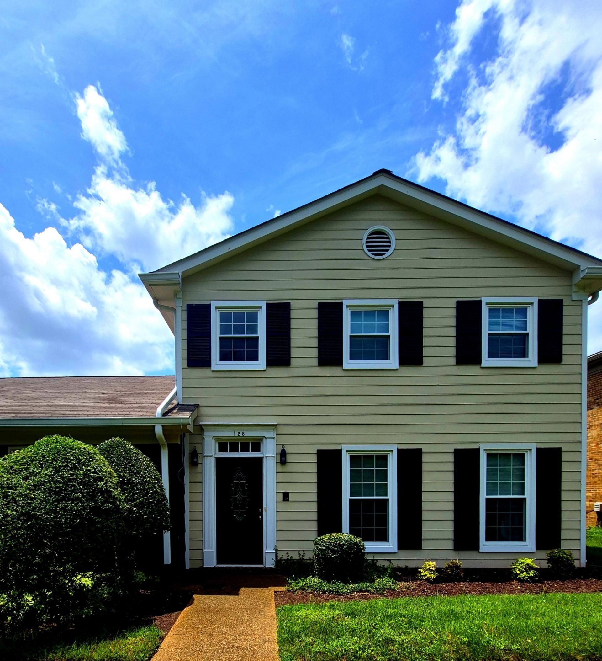 128 Boxwood Dr, Franklin, TN 37069 Main Photo