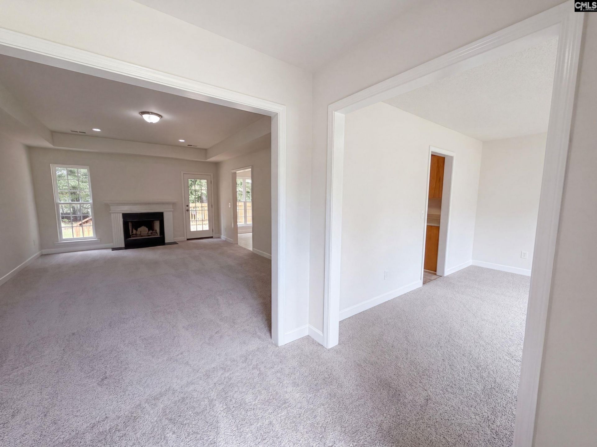 105 Sorrel Tree Lane  Photo 10