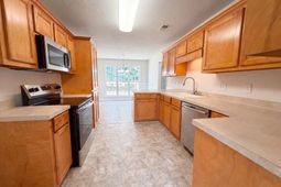 105 Sorrel Tree Lane  photo 4