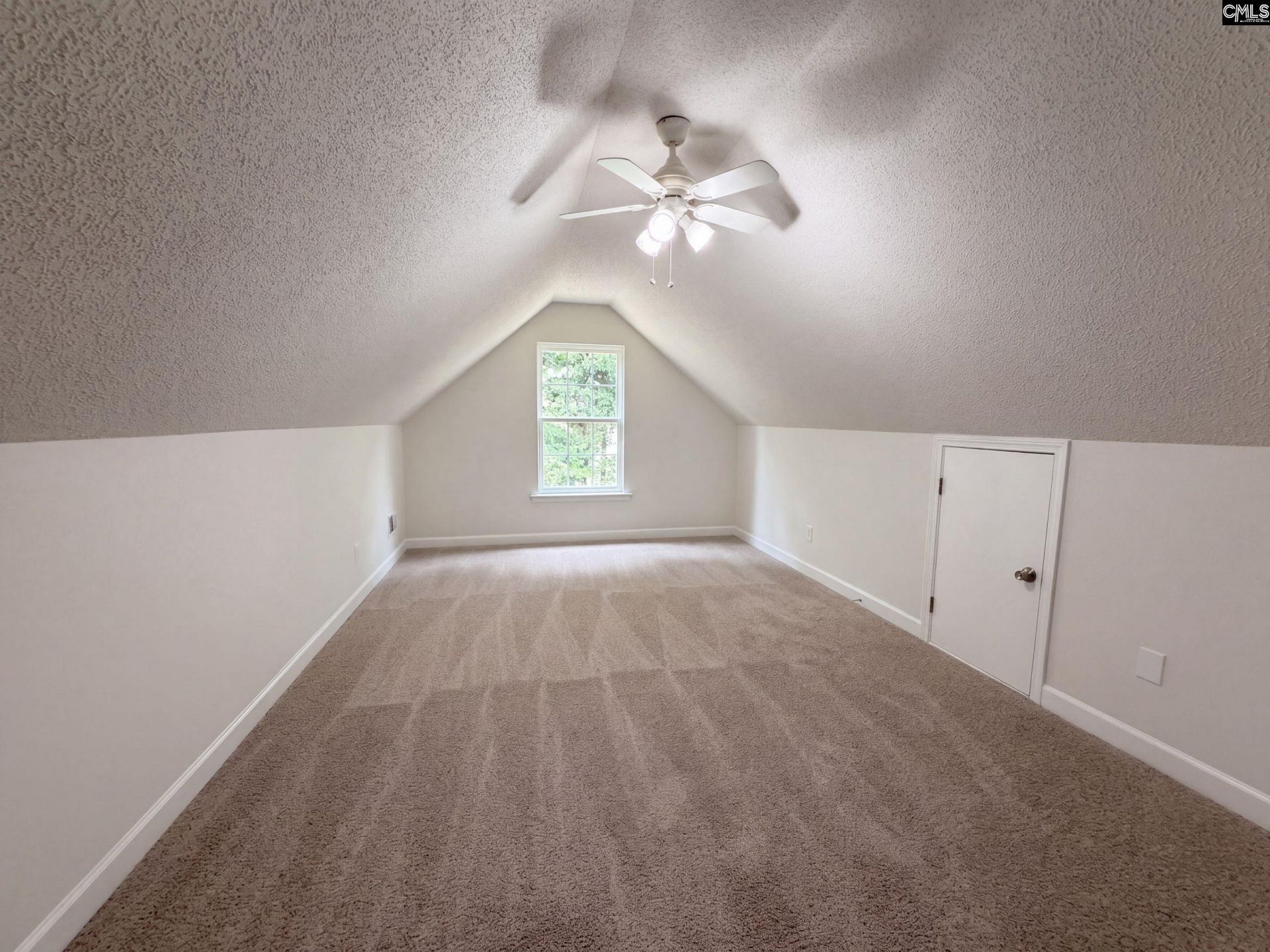 105 Sorrel Tree Lane  Photo 21