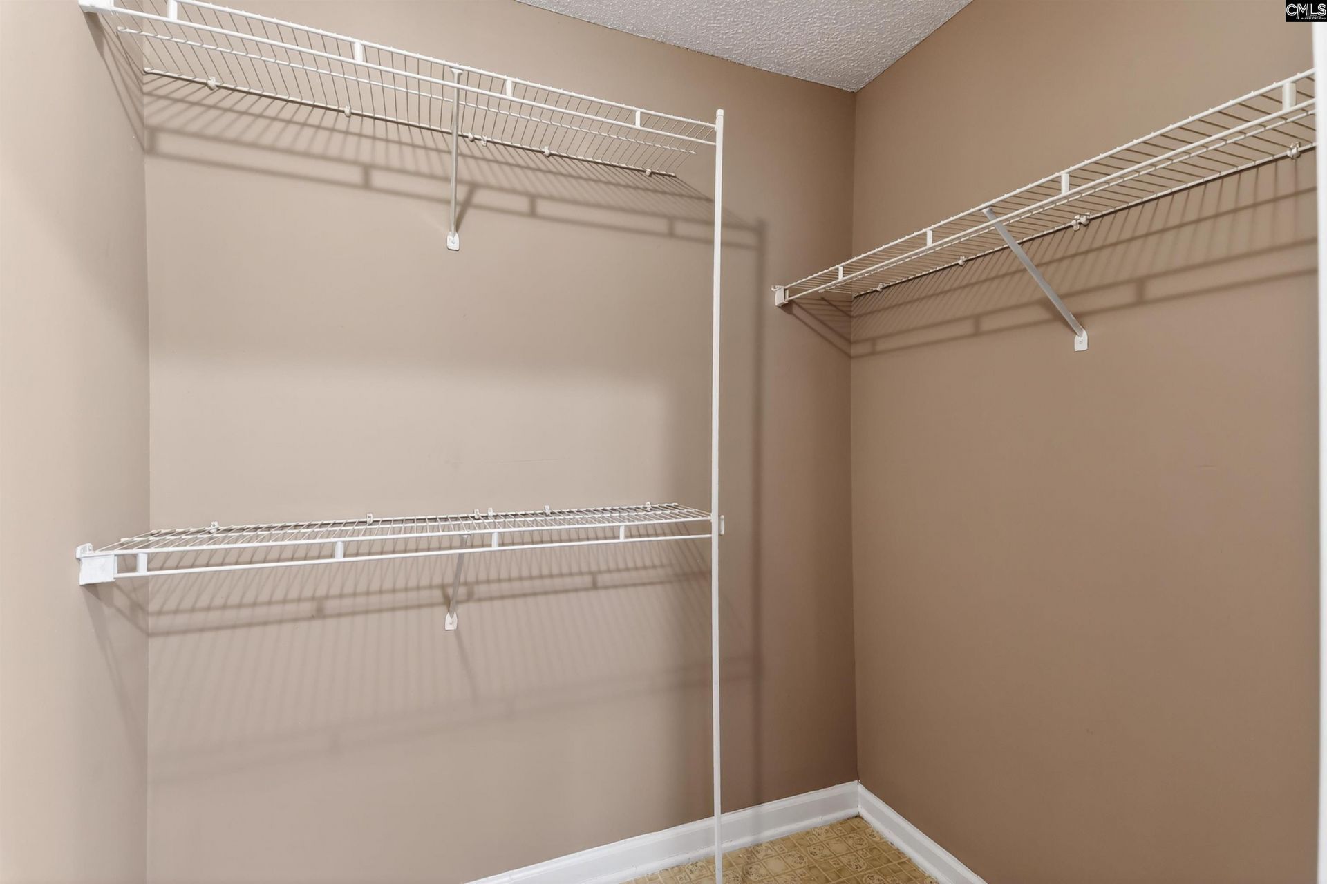 127 Renaissance Way Photo 29