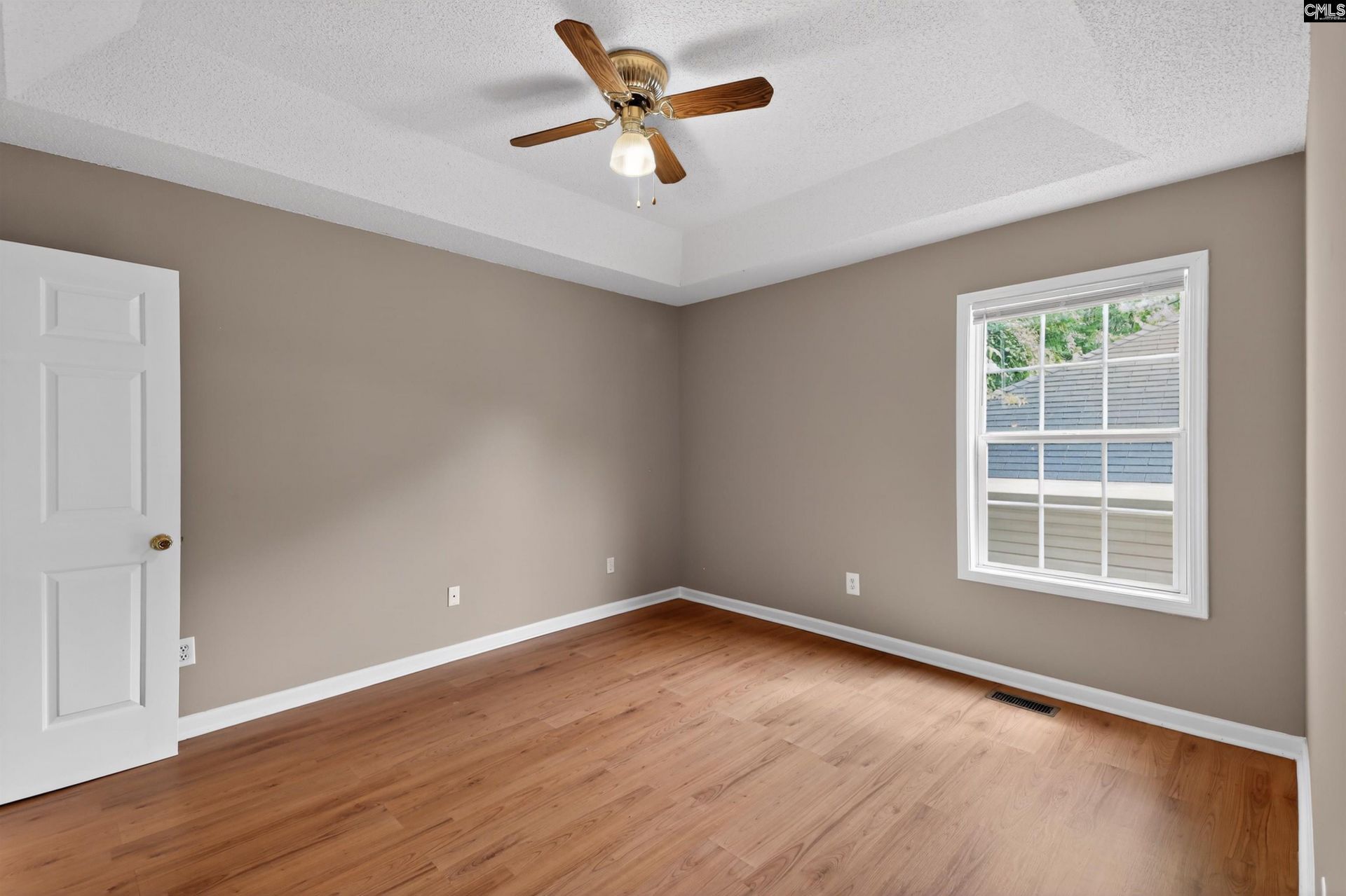 127 Renaissance Way Photo 9