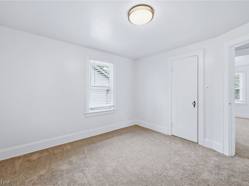 572 E Archwood Avenue, Akron, OH 44301 Photo 40