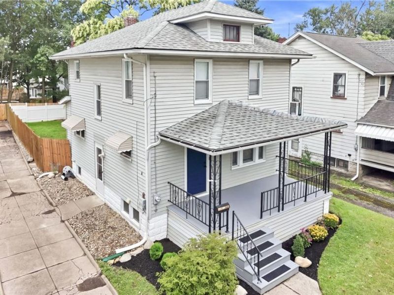 572 E Archwood Avenue, Akron, OH 44301 Photo 5