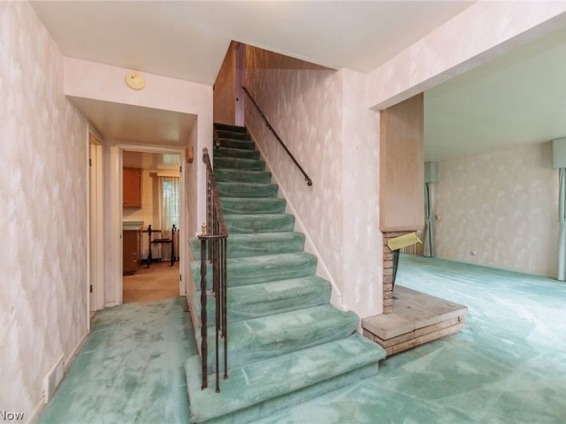 15711 Fenemore Road, East Cleveland, OH 44112 Photo 21
