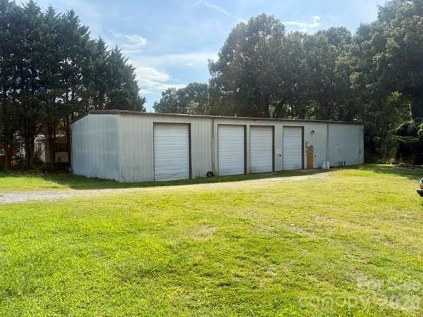 4143 Duff Drive, Hudson, NC 28638