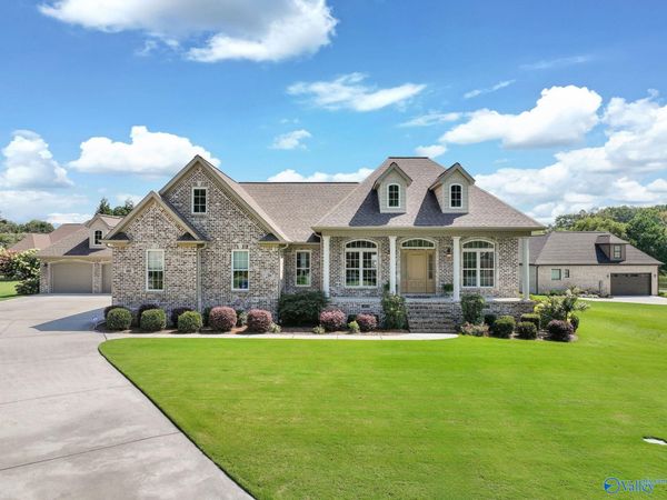 512 Tahoe Trail, Albertville, AL 35950
