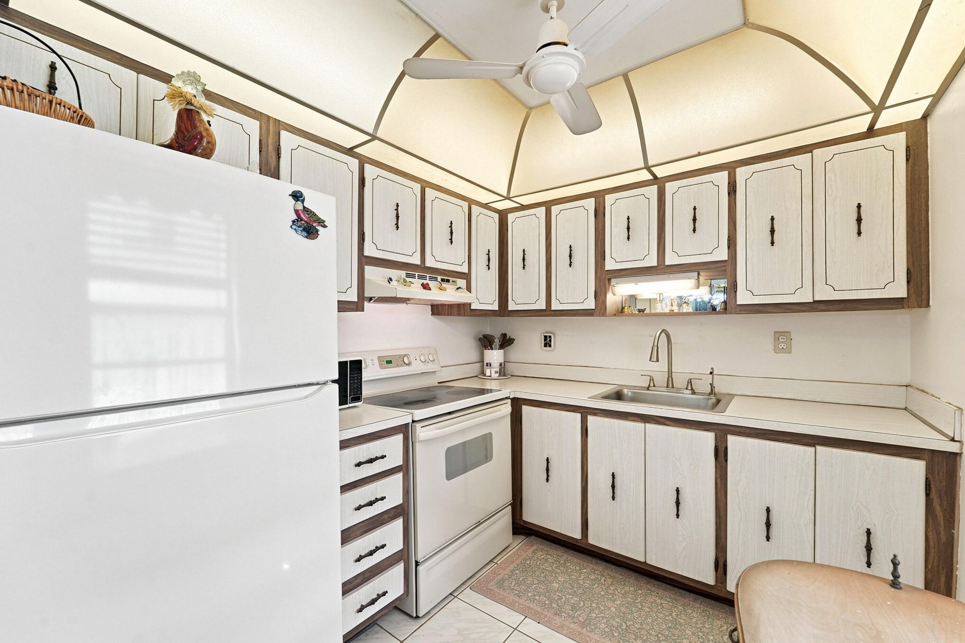 246 Normandy Lane, Unit F, Delray Beach, FL 33484 Photo