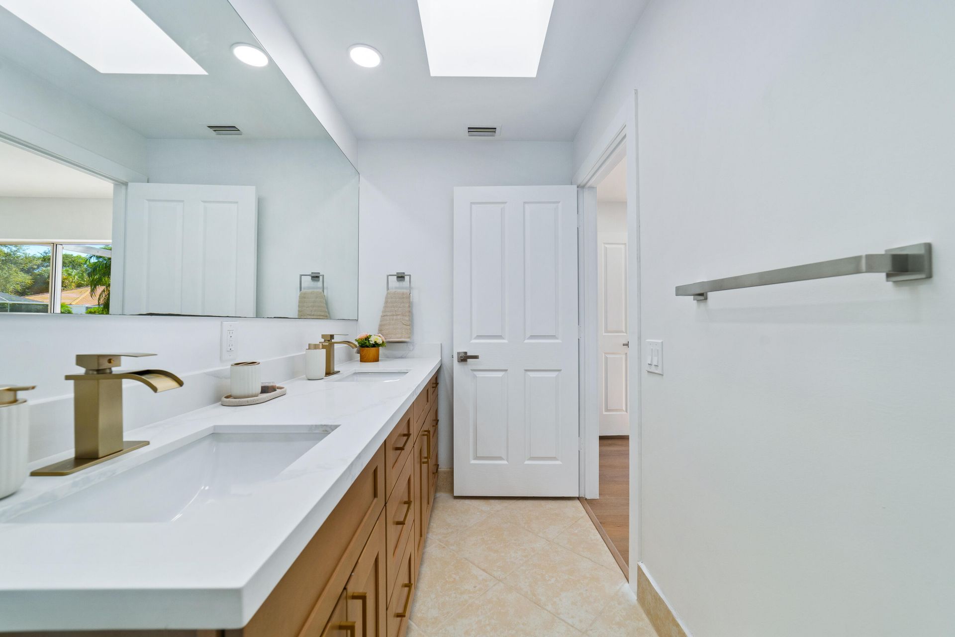 2301 Pin Oak Court, Palm Beach Gardens, FL 33410 Photo