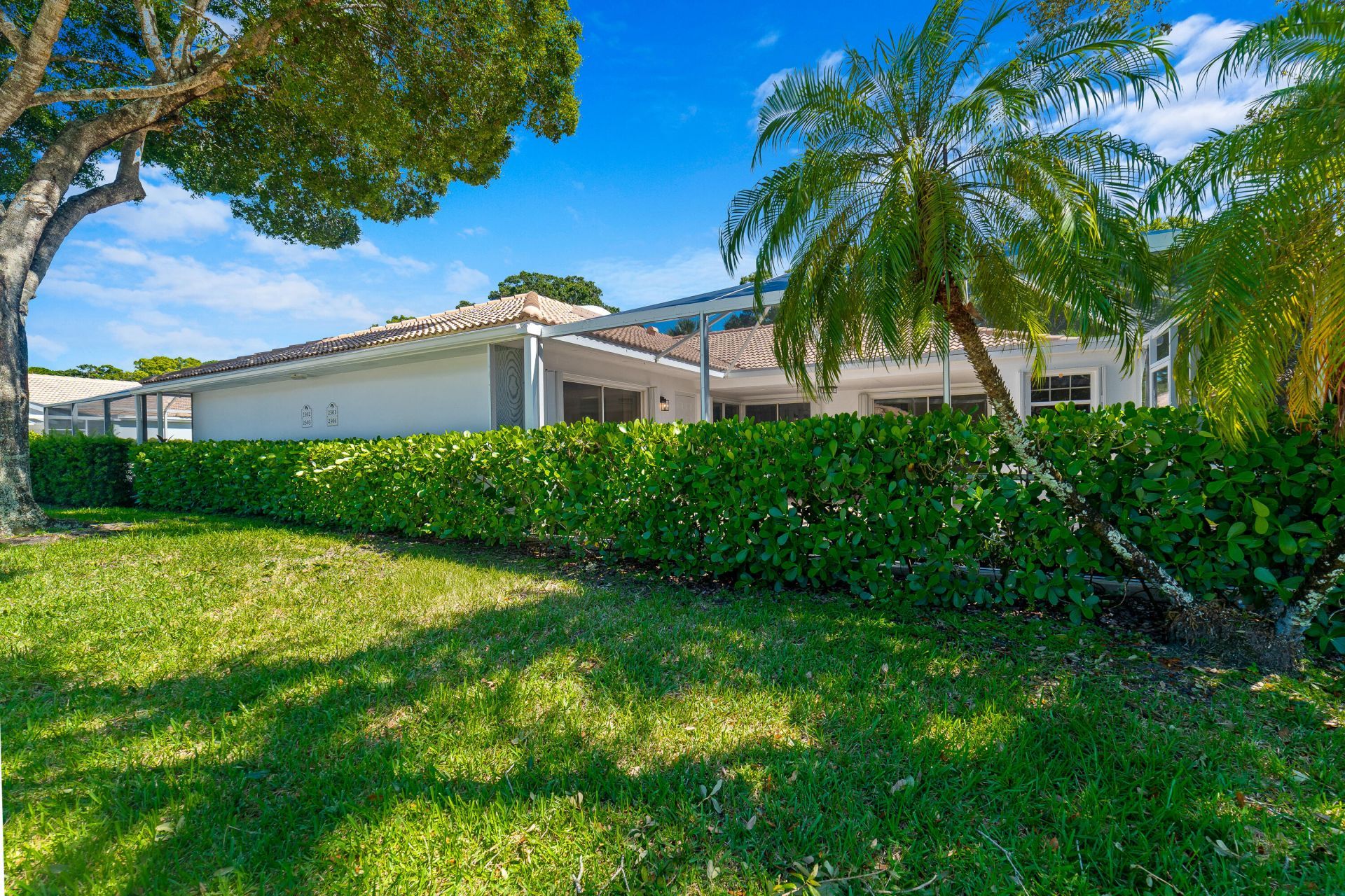 2301 Pin Oak Court, Palm Beach Gardens, FL 33410 Photo