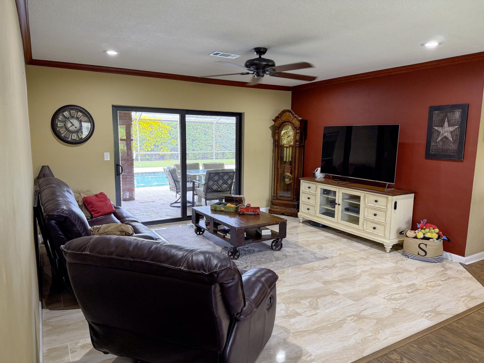820 NW 73rd Terrace, Plantation, FL 33317 Photo