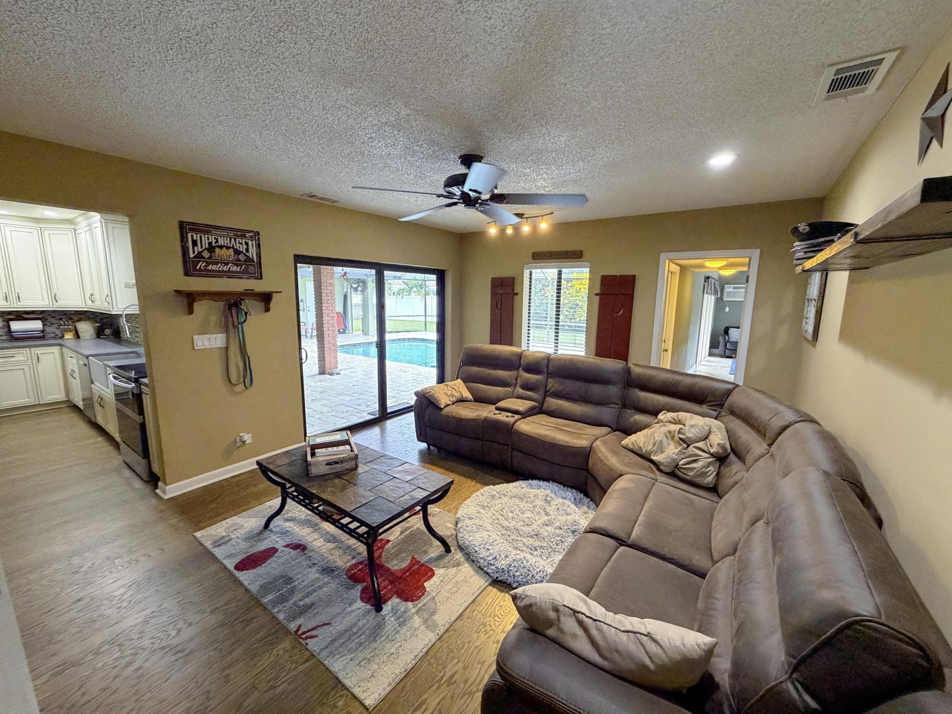 820 NW 73rd Terrace, Plantation, FL 33317 Photo