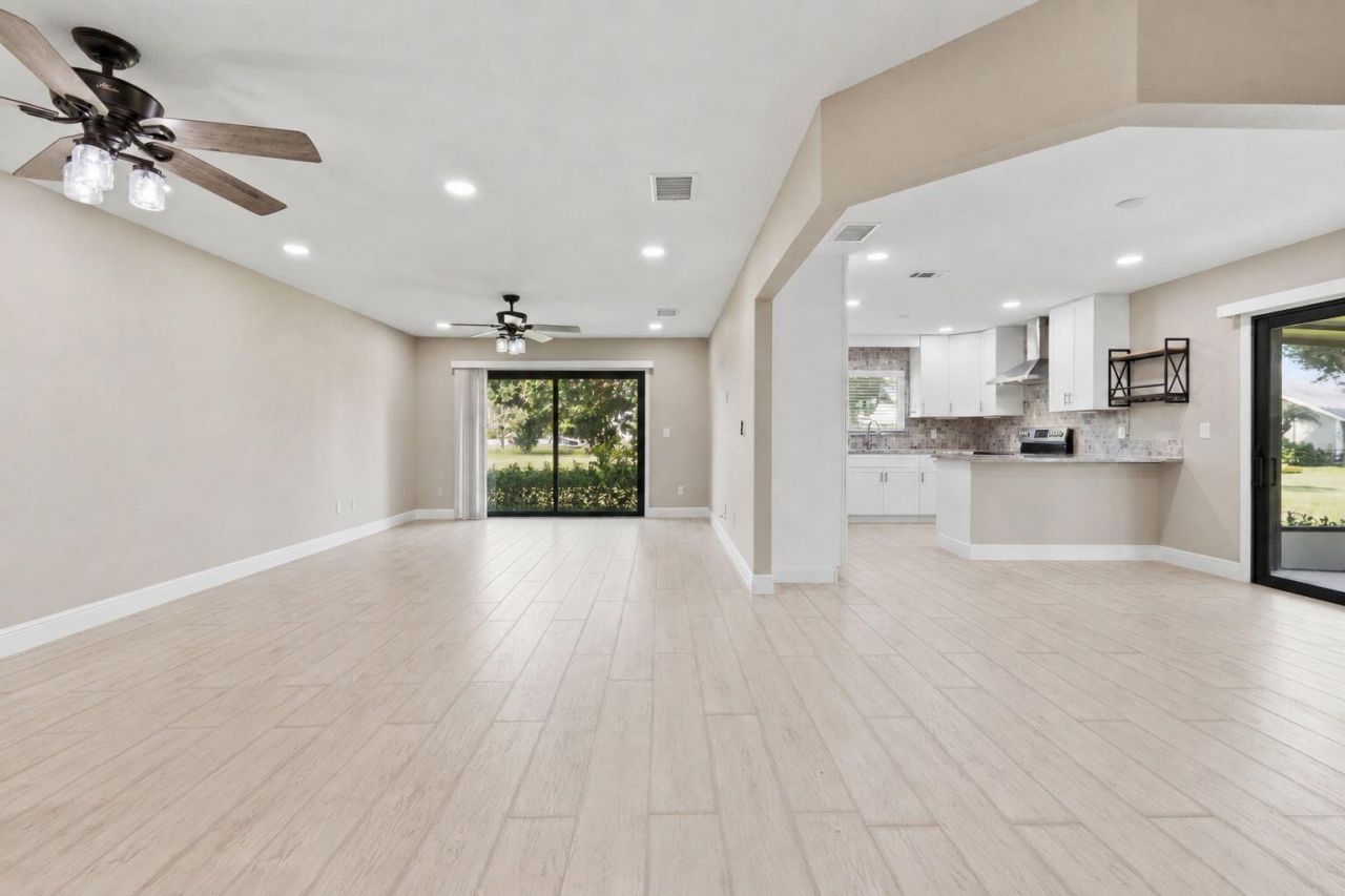 1431 SE Colchester Circle, Port Saint Lucie, FL 34952 Photo