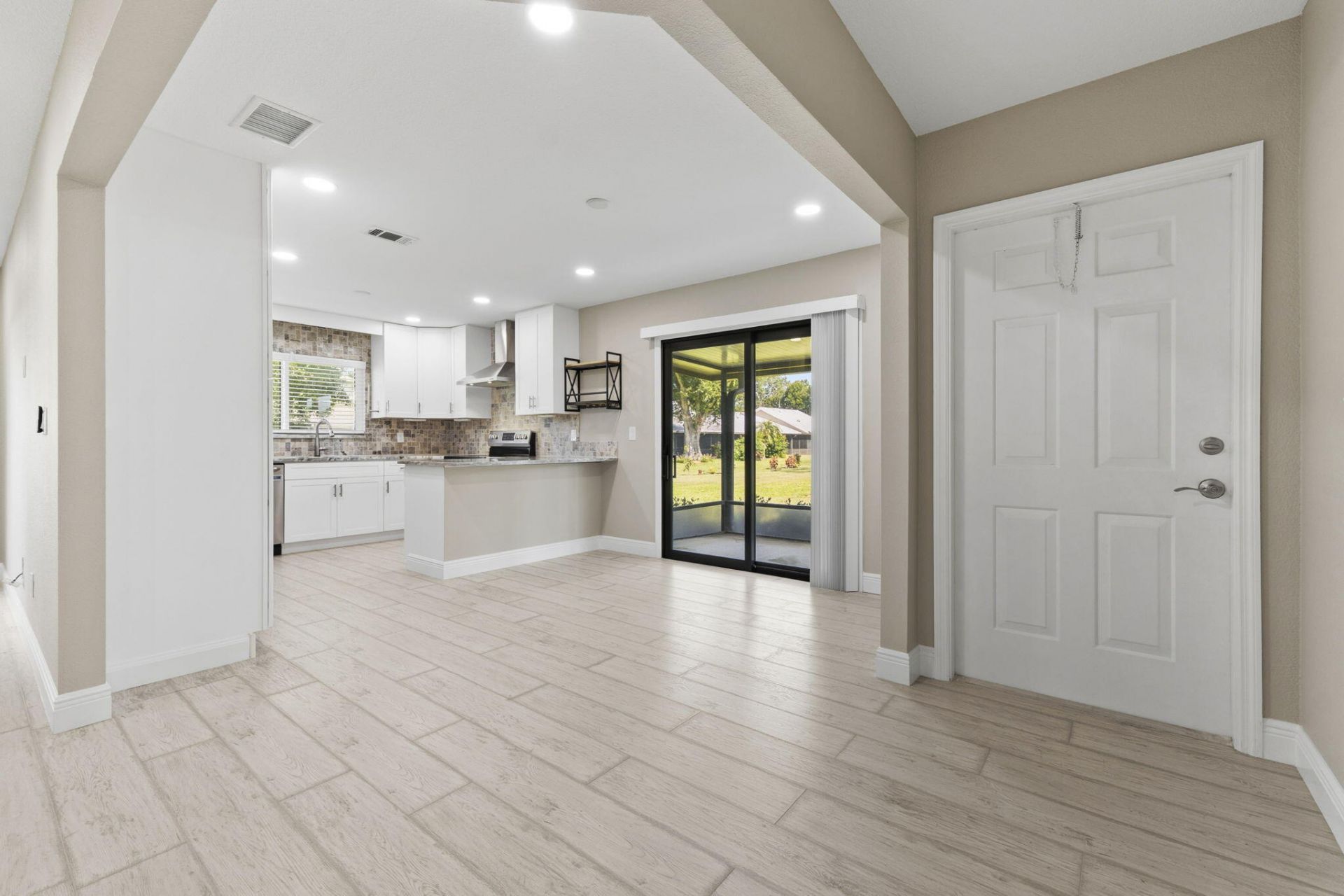 1431 SE Colchester Circle, Port Saint Lucie, FL 34952 Photo