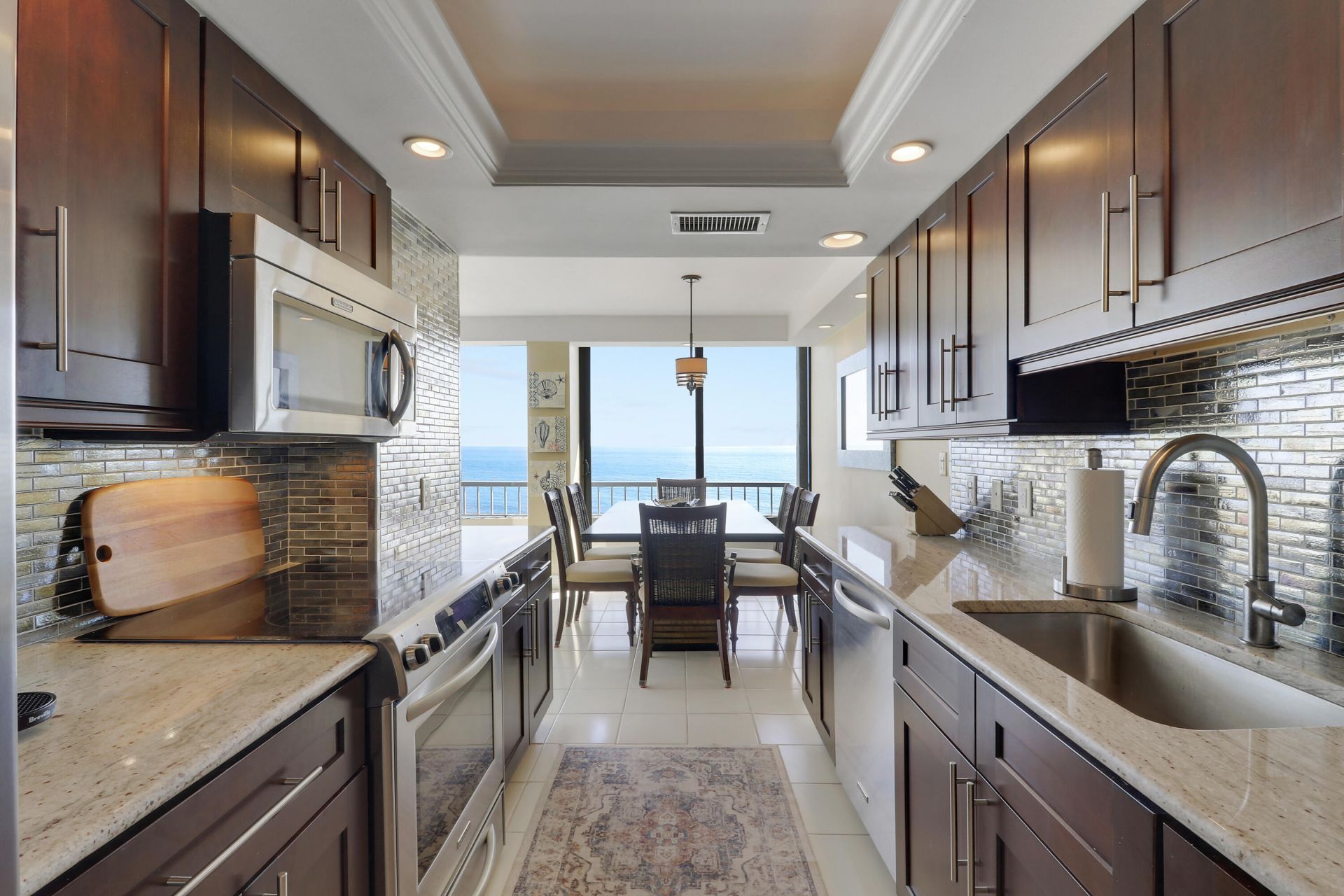 5510 N Ocean Drive, Unit 4C, Singer Island, FL 33404 Photo