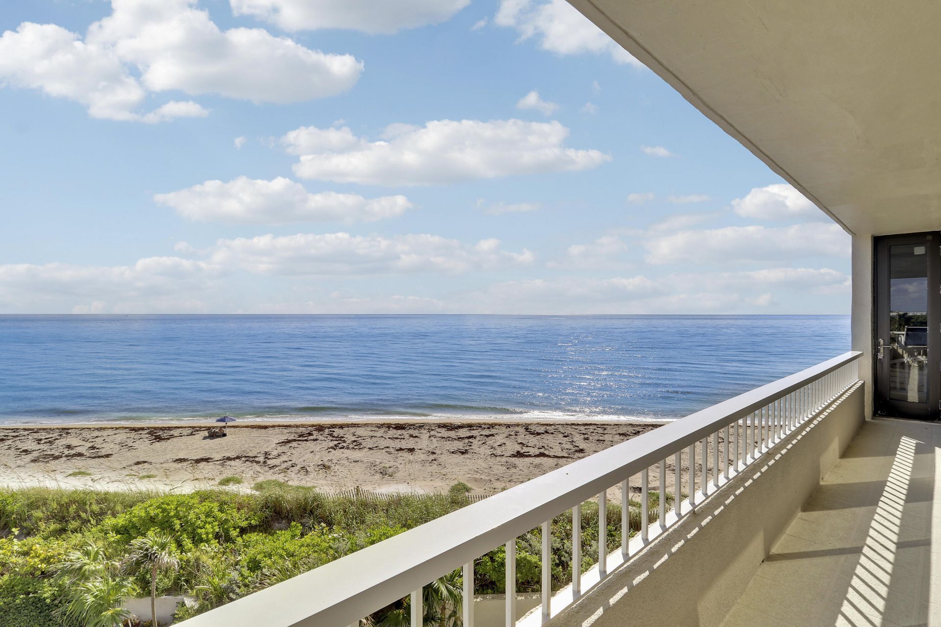 5510 N Ocean Drive, Unit 4C, Singer Island, FL 33404 Photo